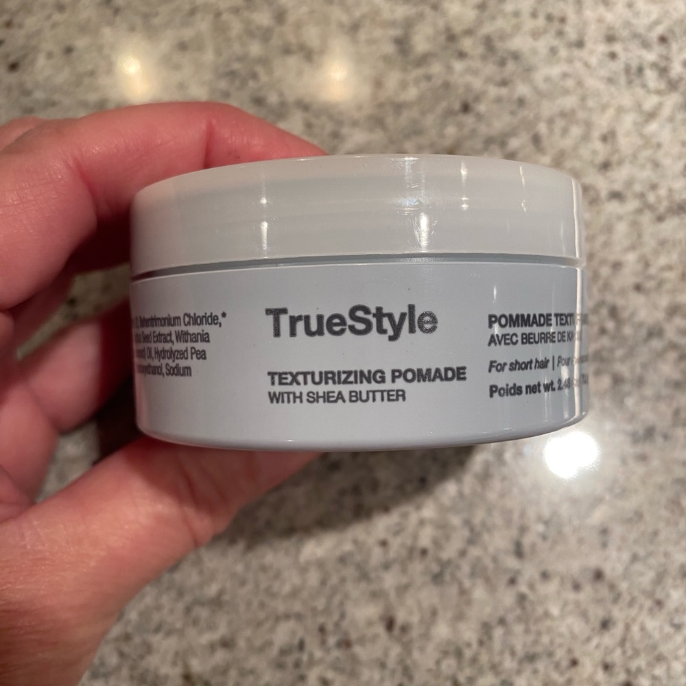 Arbonne Trustyle Texturing Pomade